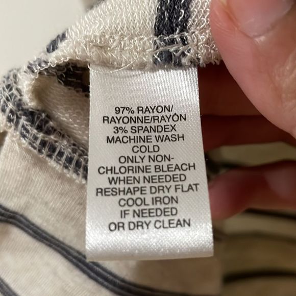 Lou & Grey Striped Sleeveless Top - Gray and Black - Picture 5 of 8